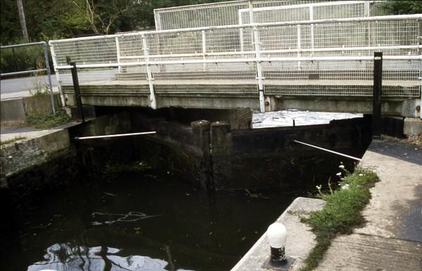 Sheering Mill Lock
