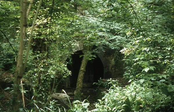 Crimson Hill Tunnel