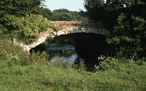 Tone Aqueduct