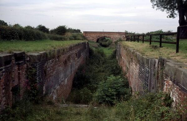 Cropwell Top Lock