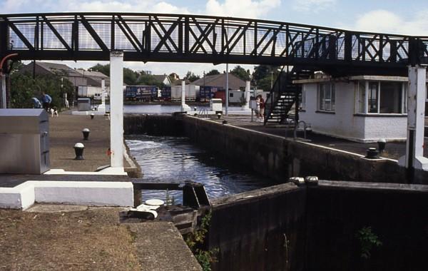 Brentford Locks 100