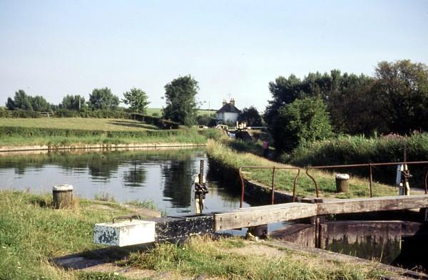 Marsworth Lock