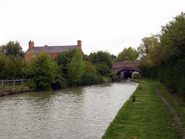 Elkington's Lock and Bridge