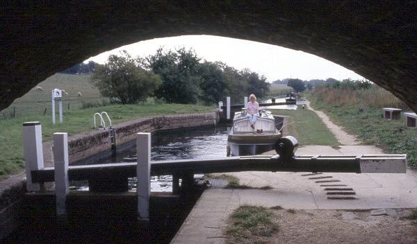 Aynho Weir Lock