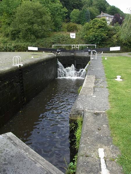 Salterhebble Top Lock