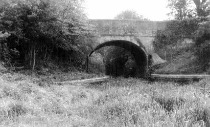 Oulton Bridge, Newport Flight