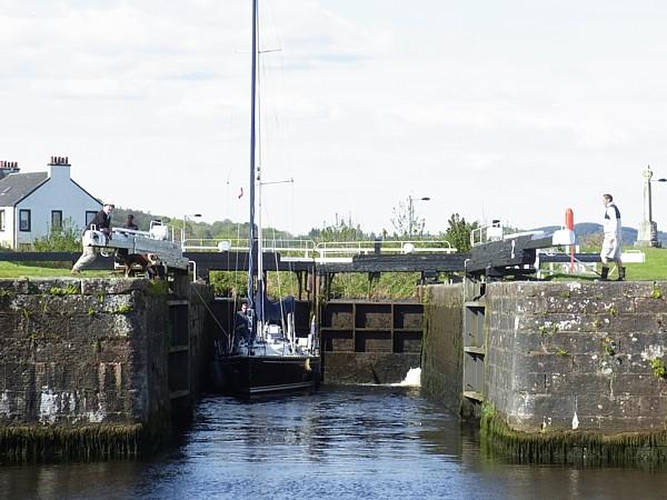 Ardrishaig Lock 2