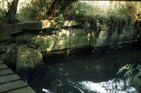 Swift Ditch Lock