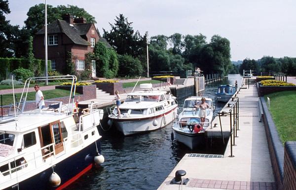 Hambledon Lock