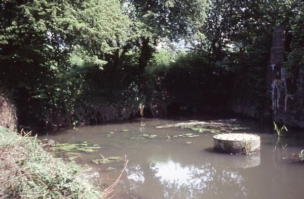 Gosden Aqueduct