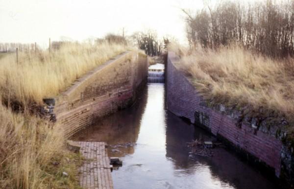 Eyton Village Lock