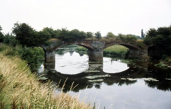 River Tone Aqueduct