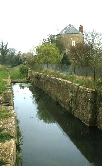 Cerney Wick Lock