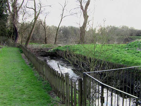 Hawford Lock 1